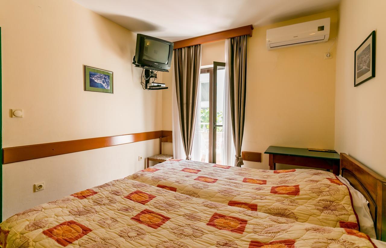Apartments Maslina Herceg Novi Exterior foto